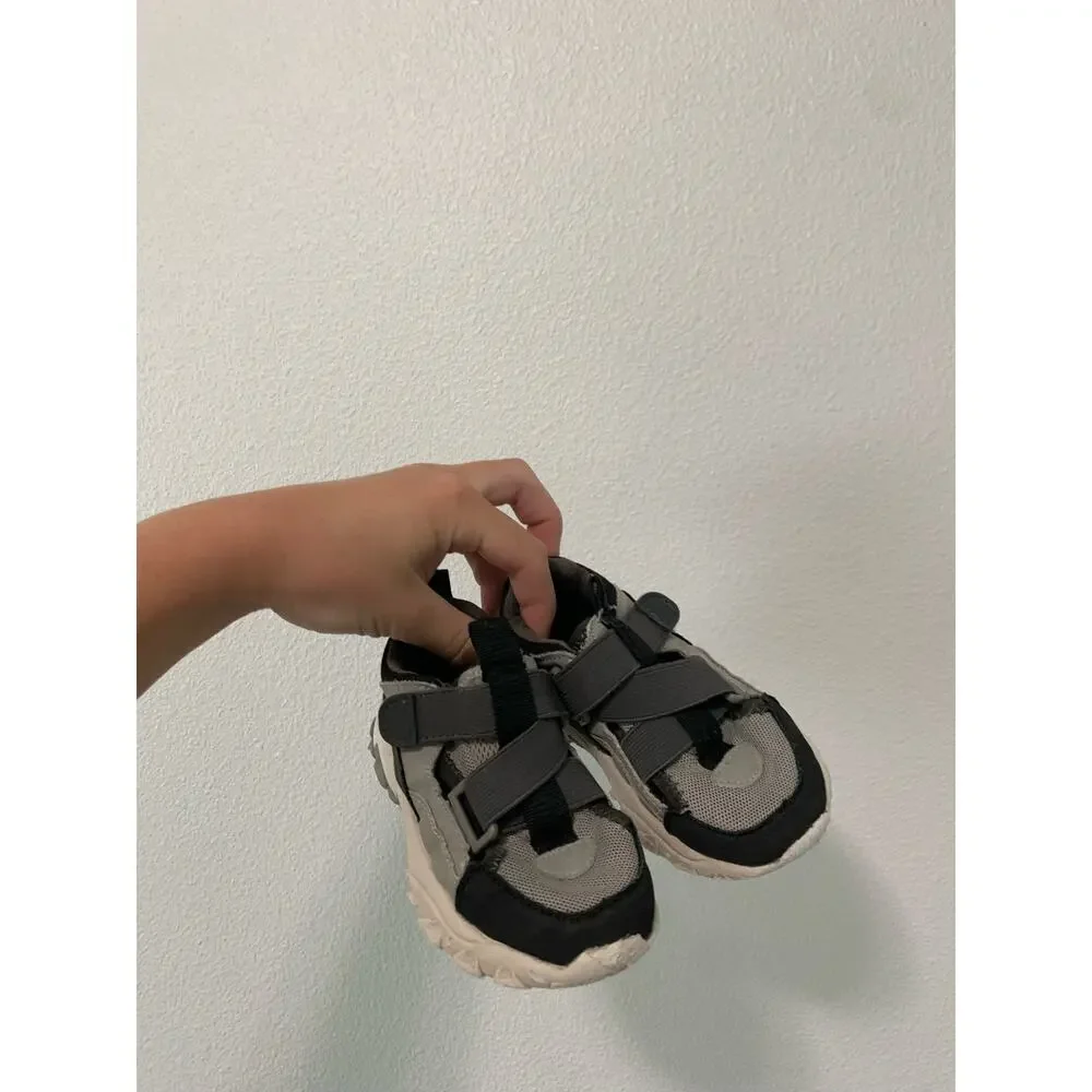ZARA Baby’s Open Technical Gray Sneakers Shoes Size 7